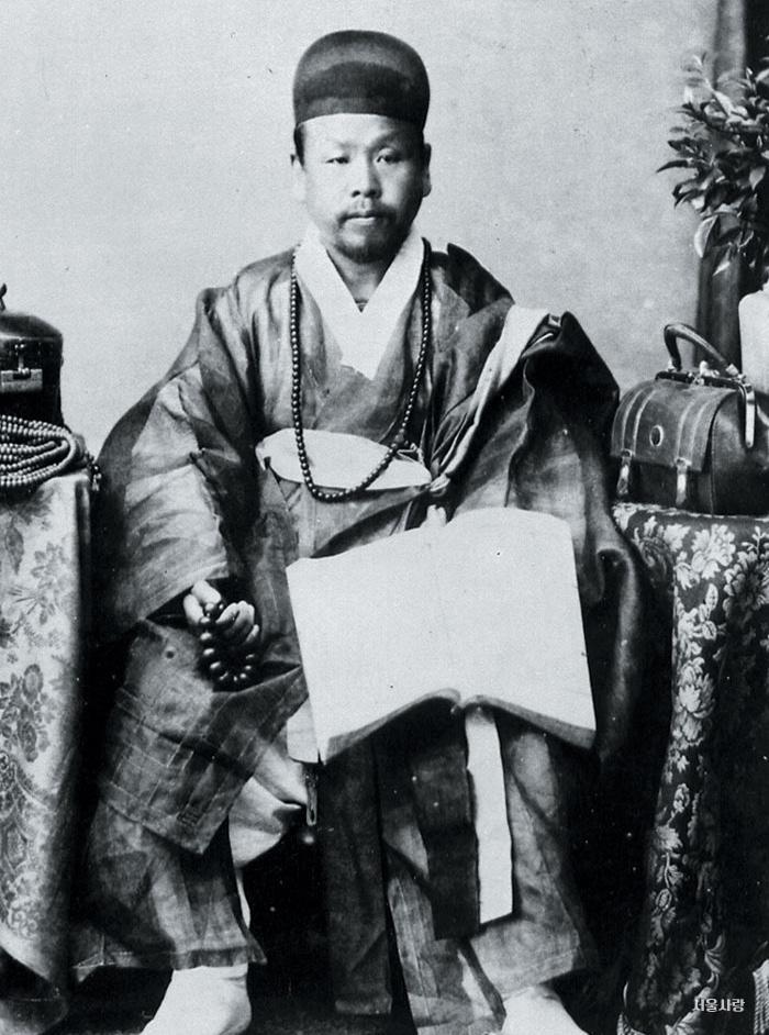 1880 승려 이동인이 일본에서 석유를 구입해 오다.